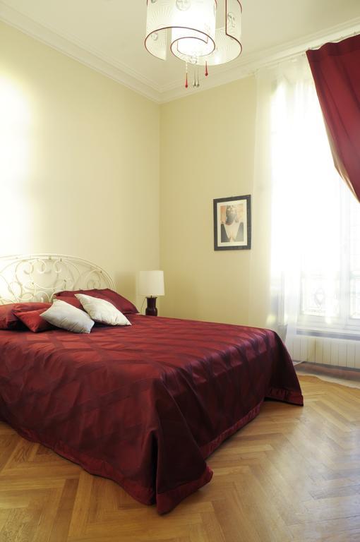トリノ カーサ ディ クララ Bed & Breakfast エクステリア 写真